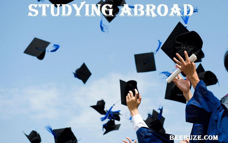 10 Benefits of studying abroad for a longer period of time