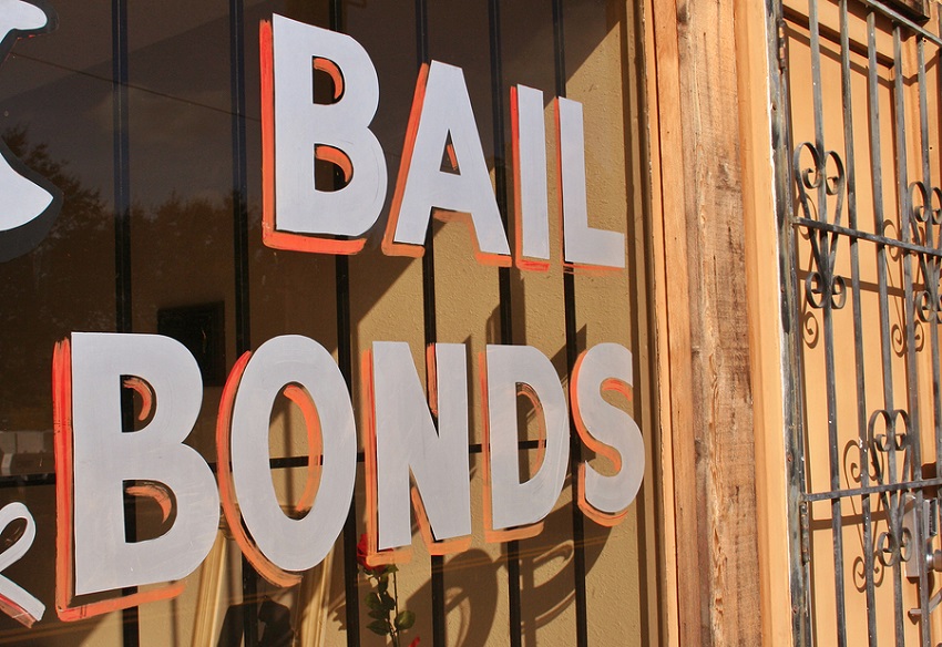 3 Reasons to Hire a Bail Bond Company