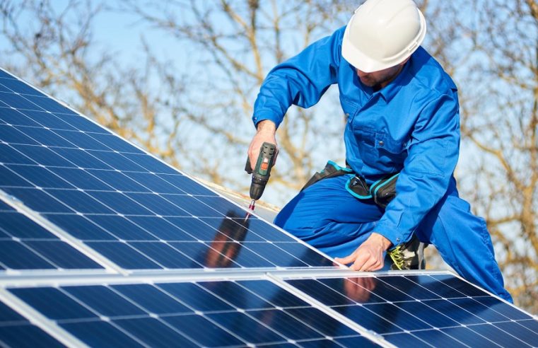 How Much Money Can You Save If You Use Solar Panel?