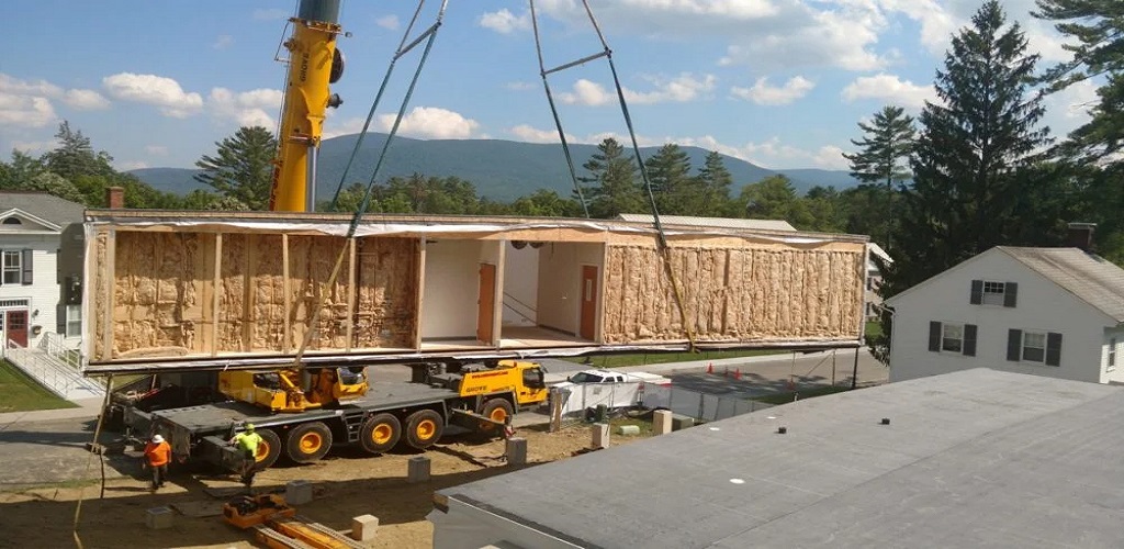 Advantages of Modular E-House Manufacturers Over Traditional Stick-Built Construction