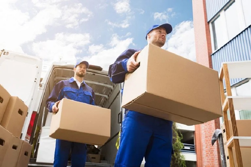 The Ultimate Guide to Choosing the Right Movers for Your Move