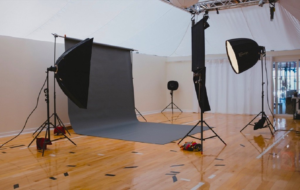 Why Should You Invest in a Backdrop Stand?