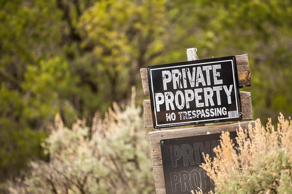 Steps for Landlocked Property Owners Seeking Access