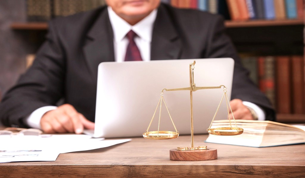 The Role of a Law Firm in Protecting Your Business