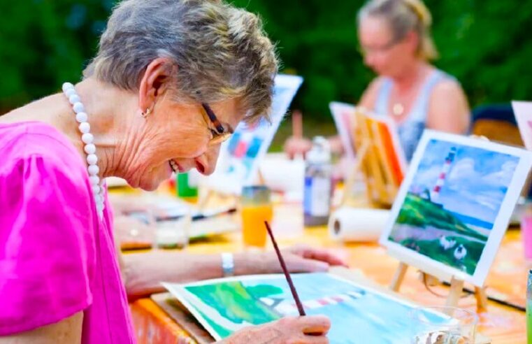 The Benefits of Social Activities and Engagement in Senior Living Communities
