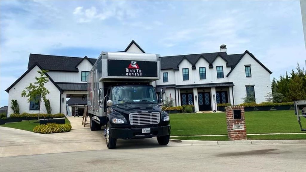 Why Movers in Huntsville, AL Are in High Demand and How to Book Them Early